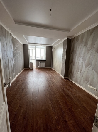 
  Продается 2-комн. квартира, 73 м², Ленина ул, д. 183
. Фото 2.