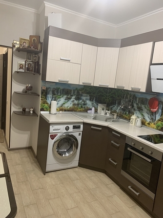 
  Продается 1-комн. квартира, 37 м², Омелькова ул, д. 28
. Фото 9.