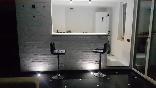 
  Продается 2-комн. квартира, 60 м², Таманская ул, д. 121к1
. Фото 3.