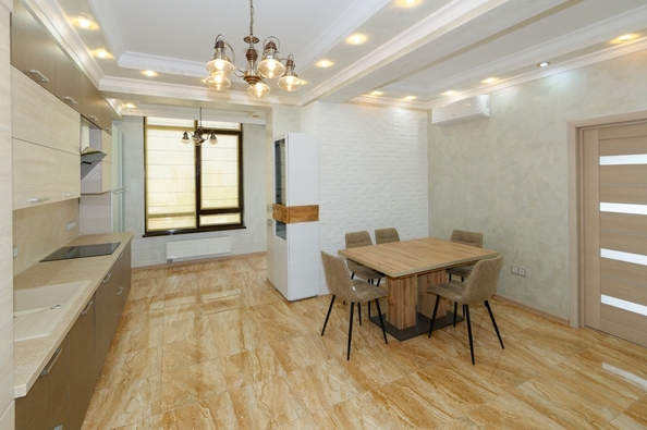 
  Продается 3-комн. квартира, 106 м², Шевченко ул, д. 65
. Фото 2.