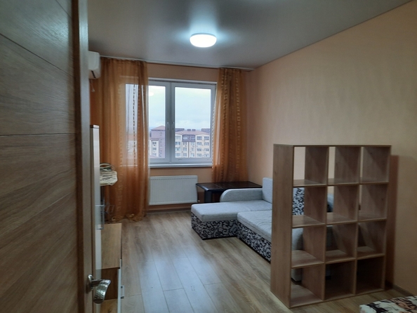 
  Продается 1-комн. квартира, 40 м², Лазурная ул, д. 10к2
. Фото 4.