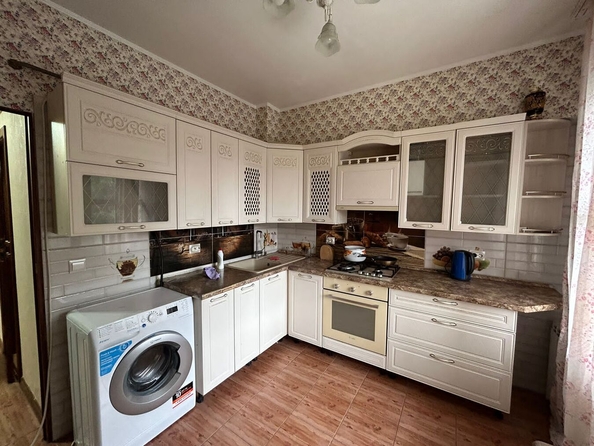 
  Продается 2-комн. квартира, 73 м², Крымская ул, д. 246
. Фото 2.