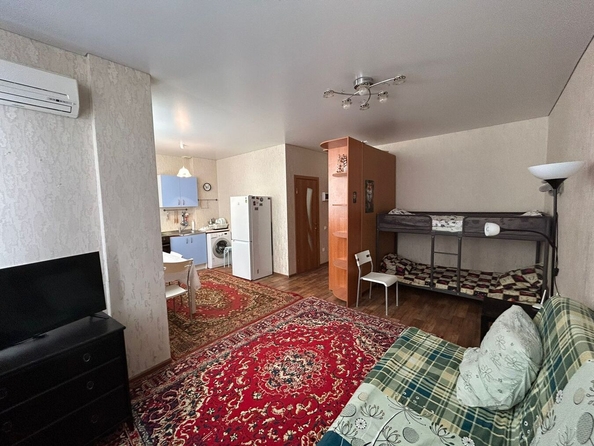 
  Продается 1-комн. квартира, 33 м², Ленина ул, д. 195В
. Фото 2.