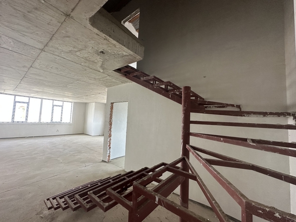 
  Продается 2-комн. квартира, 167 м², Терская ул, д. 79
. Фото 2.
