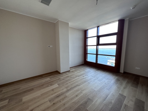 
  Продается 3-комн. квартира, 144 м², Революции пр-кт, д. 3
. Фото 8.