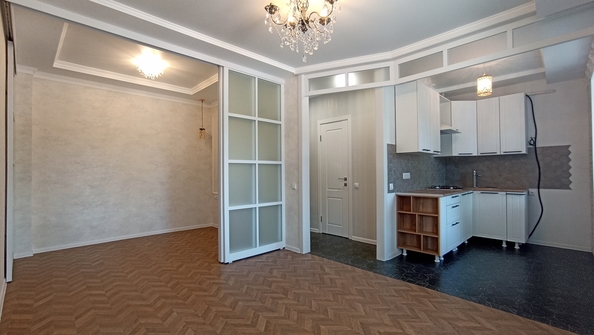
  Продается 1-комн. квартира, 30 м², Крымская ул, д. 81
. Фото 6.