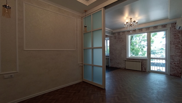 
  Продается 1-комн. квартира, 30 м², Крымская ул, д. 81
. Фото 7.