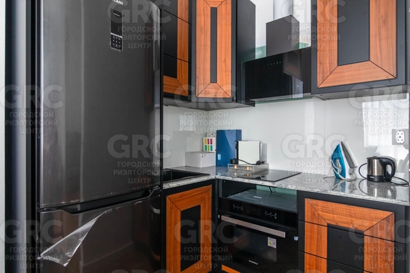 
  Продается 2-комн. квартира, 55.9 м², Орджоникидзе ул, д. 24/2
. Фото 18.