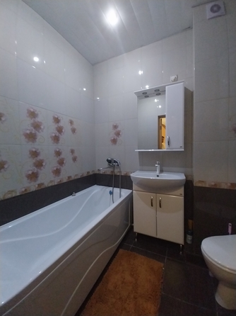 
  Продается 1-комн. квартира, 42 м², Объездная ул, д. 9
. Фото 6.