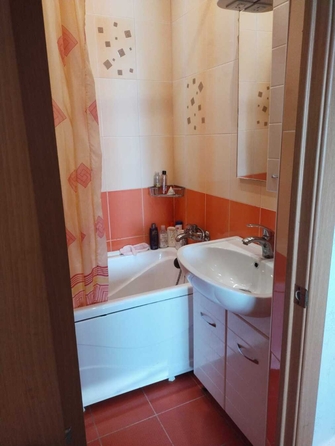 
  Продается 2-комн. квартира, 57 м², Черноморская ул, д. 61
. Фото 7.