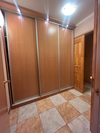 
  Продается 4-комн. квартира, 262 м², Таманская ул, д. 26Б
. Фото 2.