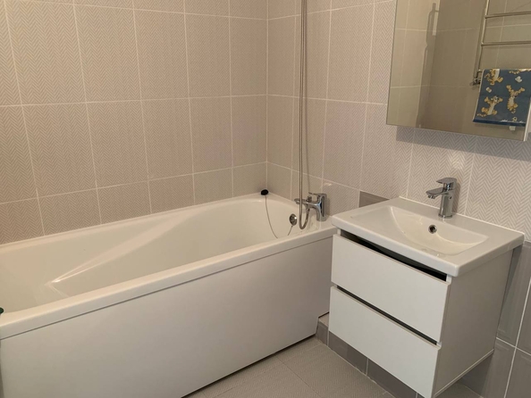 
  Продается 2-комн. квартира, 63 м², Супсехское ш, д. 39к15
. Фото 10.