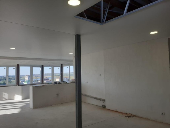
  Продается 2-комн. квартира, 130 м², Крымская ул, д. 272
. Фото 6.