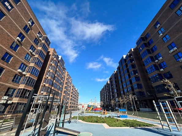 
  Продается 1-комн. квартира, 33 м², Ивана Голубца ул, д. 147
. Фото 1.
