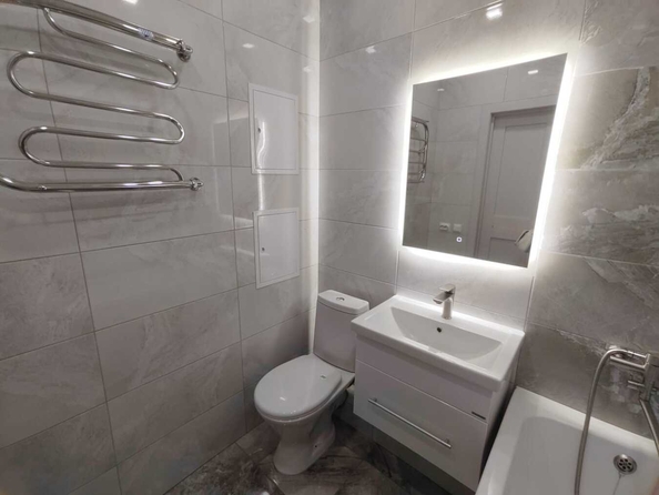 
  Продается 1-комн. квартира, 42 м², Владимирская ул, д. 142
. Фото 9.