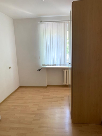 
  Продается 4-комн. квартира, 62 м², Новороссийская ул, д. 308
. Фото 4.