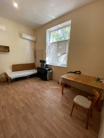 
  Продается 1-комн. квартира, 32 м², Садовая ул, д. 64
. Фото 4.