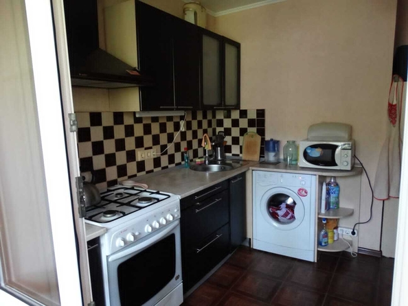 
  Продается 1-комн. квартира, 39 м², Стахановская ул, д. 5
. Фото 1.