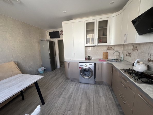 
  Продается 2-комн. квартира, 61 м², Поликарпова ул, д. 2к13
. Фото 10.