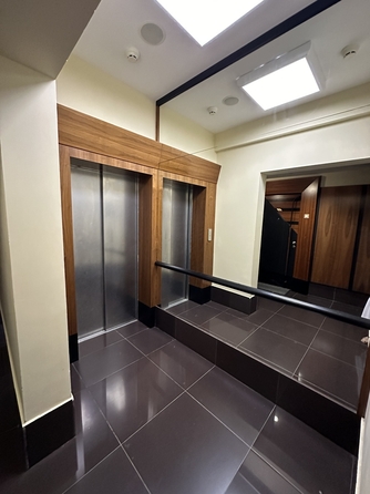 
  Продается 1-комн. квартира, 63 м², Революции пр-кт, д. 3
. Фото 10.
