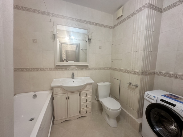 
  Продается 1-комн. квартира, 57 м², Таманская ул, д. 121к2
. Фото 6.
