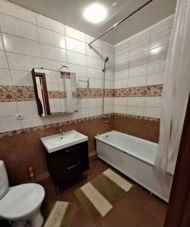 
  Продается 1-комн. квартира, 52 м², Промышленная ул, д. 9
. Фото 4.