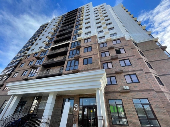 
  Продается 1-комн. квартира, 45 м², Омелькова ул, д. 93
. Фото 2.