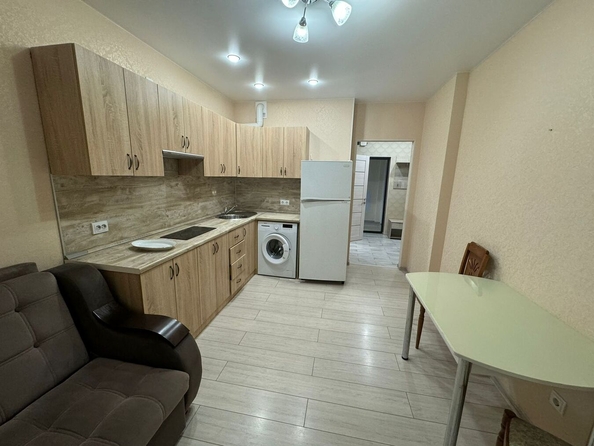 
  Продается 1-комн. квартира, 41 м², Таманская ул, д. 121к16
. Фото 4.