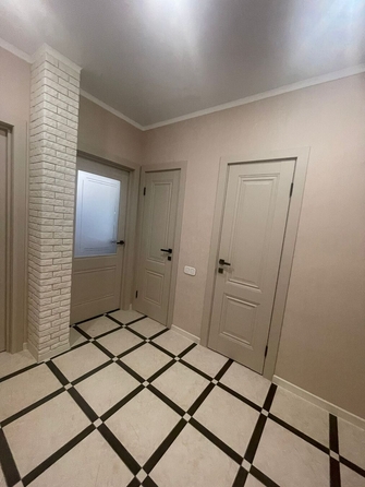 
  Продается 2-комн. квартира, 69 м², Таманская ул, д. 121к5
. Фото 11.