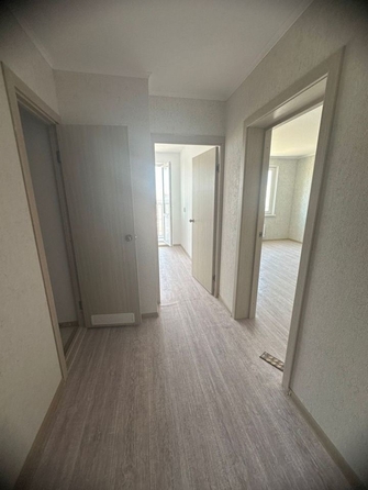 
  Продается 1-комн. квартира, 42 м², Адмирала Пустошкина ул
. Фото 3.