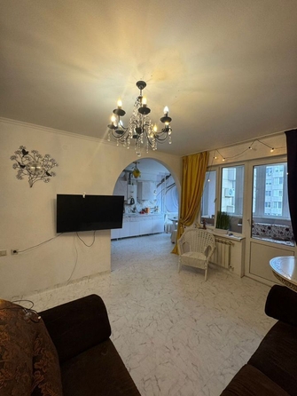 
  Продается 1-комн. квартира, 48 м², Крымская ул, д. 272
. Фото 8.