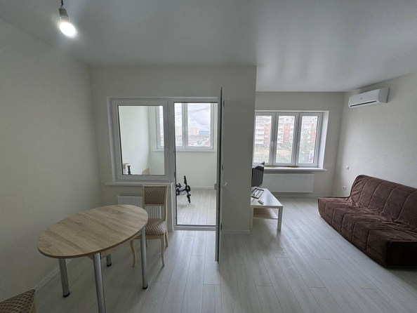 
  Продается студия, 37 м², Ленина ул, д. 190к1
. Фото 2.