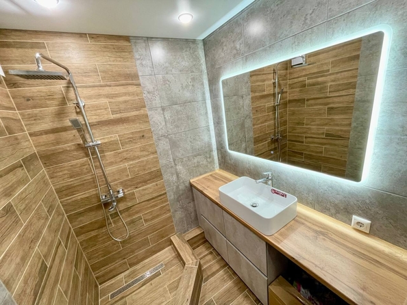 
  Продается 2-комн. квартира, 54 м², Тургенева ул, д. 250
. Фото 9.