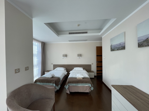 
  Продается 3-комн. квартира, 108 м², Революции пр-кт, д. 3
. Фото 16.
