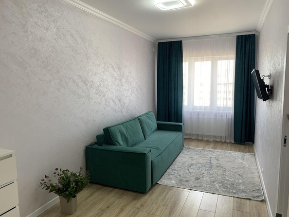 
  Продается 1-комн. квартира, 36 м², Ленина ул, д. 190к1
. Фото 2.
