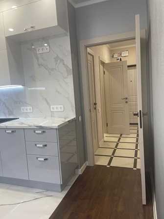 
  Продается 2-комн. квартира, 69 м², Таманская ул, д. 121к6
. Фото 8.