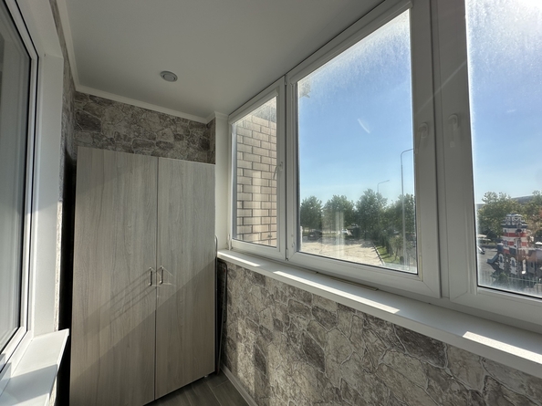 
  Продается 2-комн. квартира, 70 м², Таманская ул, д. 121к10
. Фото 21.