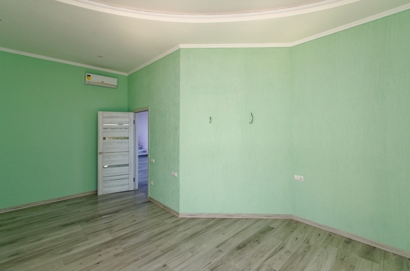 
  Продается 3-комн. квартира, 166 м², Кирова ул, д. 84
. Фото 8.