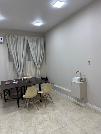 
  Продается 3-комн. квартира, 134 м², Таежная ул, д. 32
. Фото 13.