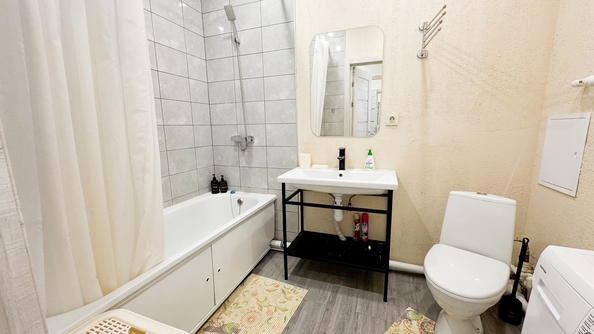 
  Продается 1-комн. квартира, 45 м², Ивана Голубца ул, д. 147
. Фото 18.
