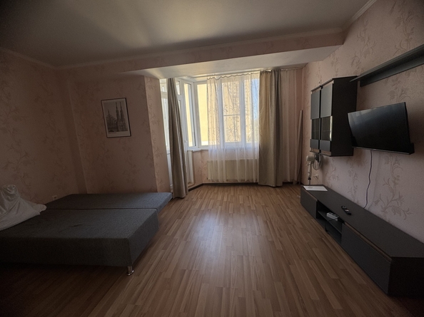 
  Продается 1-комн. квартира, 44 м², Ленина ул, д. 163А
. Фото 3.