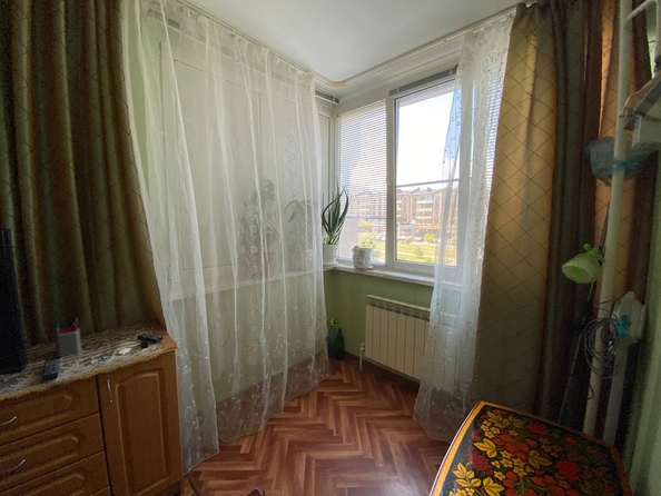 
  Продается 1-комн. квартира, 50 м², Ленина ул, д. 183
. Фото 8.