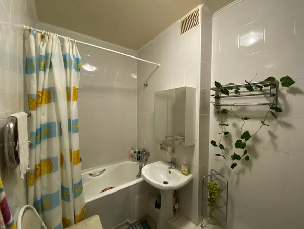 
  Продается 1-комн. квартира, 50 м², Ленина ул, д. 183
. Фото 18.