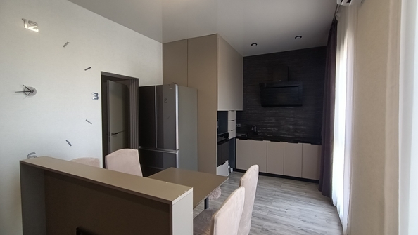 
  Продается 2-комн. квартира, 80 м², Анапское ш, д. 30
. Фото 16.