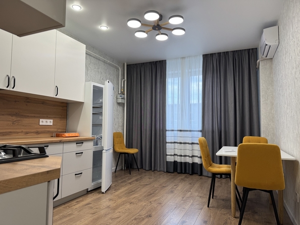 
  Продается 1-комн. квартира, 43 м², Шевченко ул, д. 288Бк2
. Фото 9.