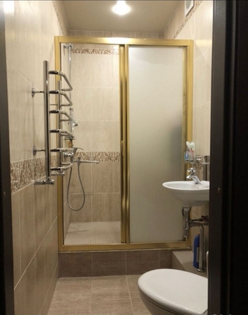 
  Продается 3-комнатный апартамент, 111 м², Лазурная ул, д. 24
. Фото 9.