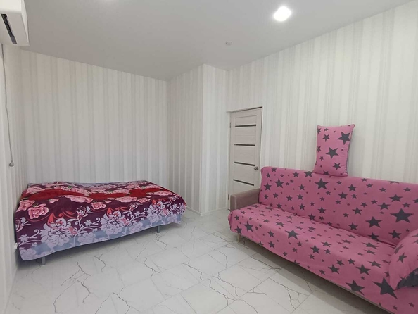 
  Продается 1-комн. квартира, 33 м², Анапская ул, д. 80
. Фото 6.