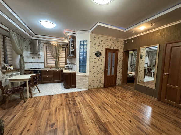 
  Продается 2-комн. квартира, 61 м², Терская ул, д. 221
. Фото 5.