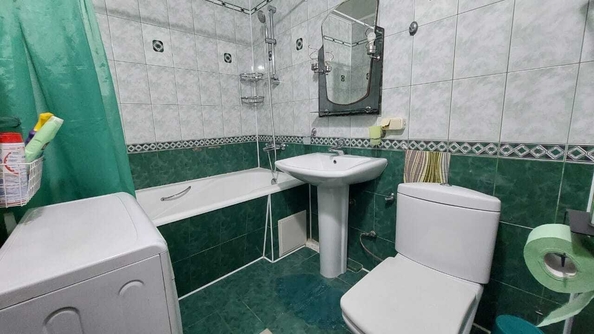 
  Продается 2-комн. квартира, 47 м², Крымская ул, д. 216
. Фото 24.