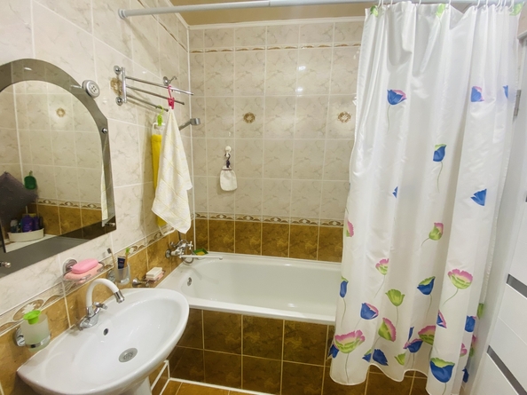 
  Продается 1-комн. квартира, 56 м², Лазурная ул, д. 16
. Фото 15.